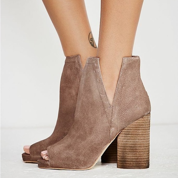 Jeffery Campbell | Oath Infinity Heel Peep Toe Bootie, Taupe, Size 8.5 - Picture 11 of 12